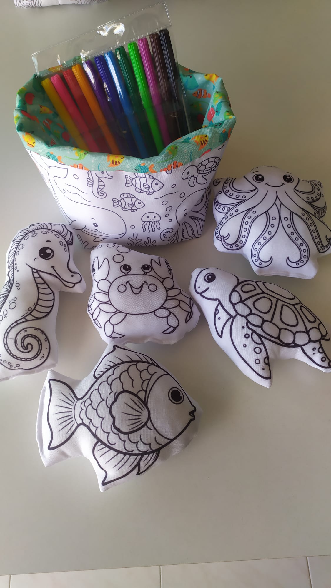Kit de Pintura Reutilizável – Amigos do Mar| Brinquedo Lavável e Educativo (Cópia) (Cópia)