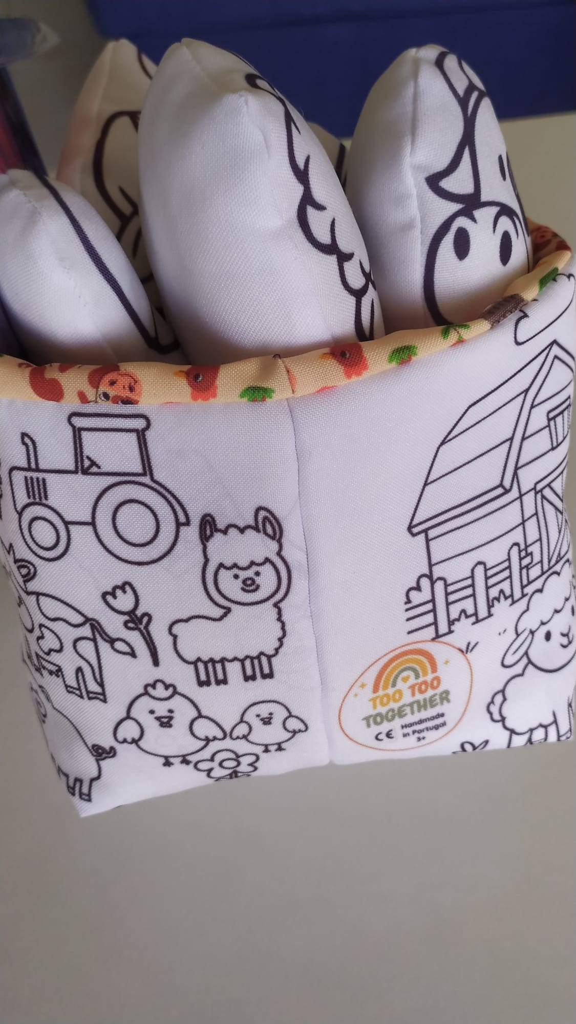 Kit de Pintura Reutilizável – Animais da Quinta | Brinquedo Lavável e Educativo
