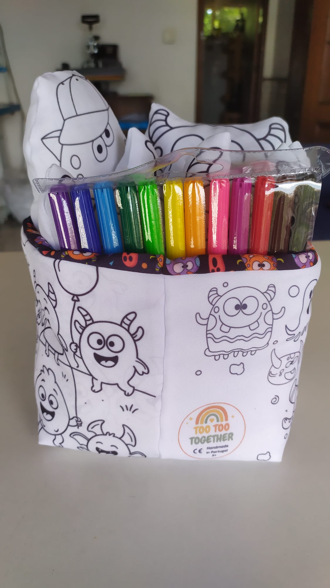 Kit de Pintura Reutilizável – Monstros Divertidos | Brinquedo Criativo para Crianças de 2 a 6 anos
